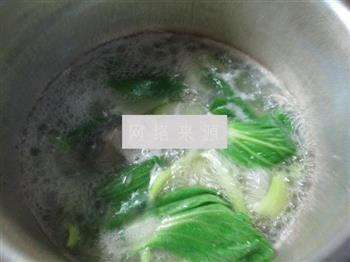 青菜土豆龙骨汤怎么做，青菜土豆龙骨汤怎么做好吃，青菜土豆龙骨汤做法