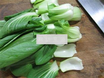 青菜土豆龙骨汤怎么做，青菜土豆龙骨汤怎么做好吃，青菜土豆龙骨汤做法