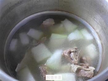 肉骨冬瓜汤怎么做，肉骨冬瓜汤怎么做好吃，肉骨冬瓜汤做法