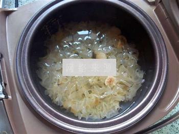 无花果樱桃银耳汤怎么做，无花果樱桃银耳汤怎么做好吃，无花果樱桃银耳汤做法