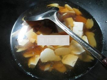 咸肉鞭笋豆腐汤怎么做，咸肉鞭笋豆腐汤怎么做好吃，咸肉鞭笋豆腐汤做法