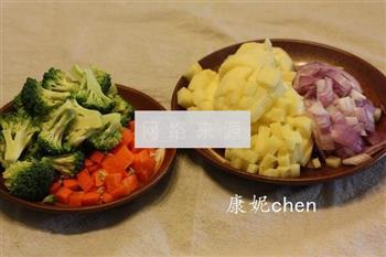小米汁蔬菜浓汤怎么做，小米汁蔬菜浓汤怎么做好吃，小米汁蔬菜浓汤做法
