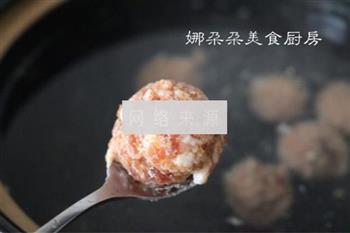 羊肉丸子汤怎么做，羊肉丸子汤怎么做好吃，羊肉丸子汤做法
