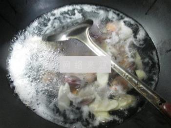 鞭笋圆蛤汤怎么做，鞭笋圆蛤汤怎么做好吃，鞭笋圆蛤汤做法