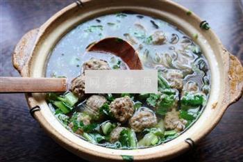 羊肉丸子汤怎么做，羊肉丸子汤怎么做好吃，羊肉丸子汤做法