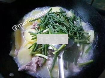 土豆肉片汤怎么做，土豆肉片汤怎么做好吃，土豆肉片汤做法
