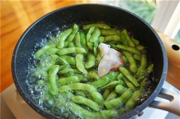 五香糟毛豆-初夏时令小食怎么做，五香糟毛豆-初夏时令小食怎么做好吃，五香糟毛豆-初夏时令小食做法