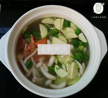 营养杂蔬汤怎么做，营养杂蔬汤怎么做好吃，营养杂蔬汤做法