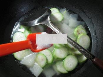咸肉双瓜汤怎么做，咸肉双瓜汤怎么做好吃，咸肉双瓜汤做法