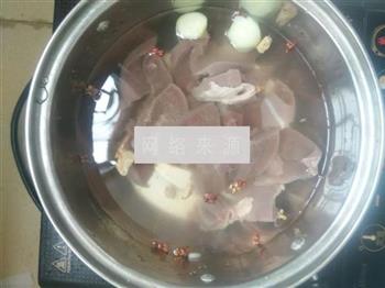 西红柿菠菜猪肝汤怎么做，西红柿菠菜猪肝汤怎么做好吃，西红柿菠菜猪肝汤做法