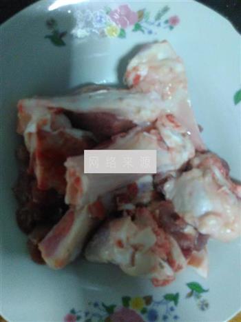 白罗卜筒骨汤怎么做，白罗卜筒骨汤怎么做好吃，白罗卜筒骨汤做法