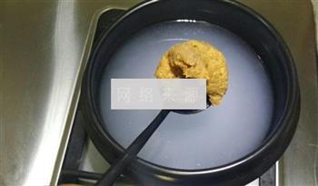 韩式海鲜大酱汤怎么做，韩式海鲜大酱汤怎么做好吃，韩式海鲜大酱汤做法