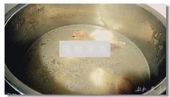 风萝卜鸭汤怎么做，风萝卜鸭汤怎么做好吃，风萝卜鸭汤做法