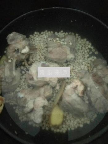 冬瓜薏仁骨头汤怎么做，冬瓜薏仁骨头汤怎么做好吃，冬瓜薏仁骨头汤做法
