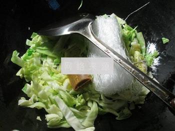 咖喱圆白菜粉丝汤怎么做，咖喱圆白菜粉丝汤怎么做好吃，咖喱圆白菜粉丝汤做法