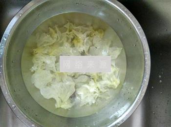 新鲜银耳花怎么做，新鲜银耳花怎么做好吃，新鲜银耳花做法