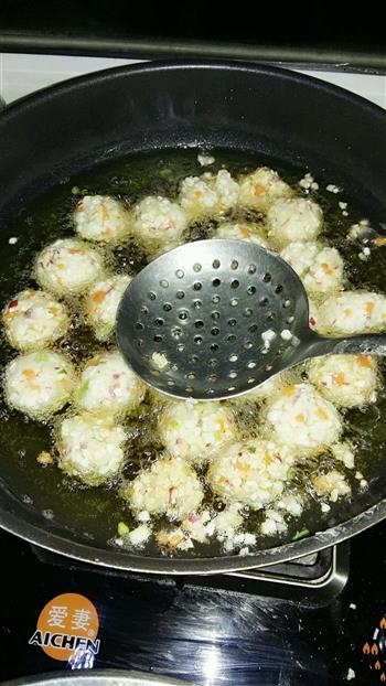 虾米萝卜丸子怎么做，虾米萝卜丸子怎么做好吃，虾米萝卜丸子做法