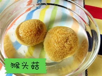 猴头菇枸杞参鸡汤怎么做，猴头菇枸杞参鸡汤怎么做好吃，猴头菇枸杞参鸡汤做法