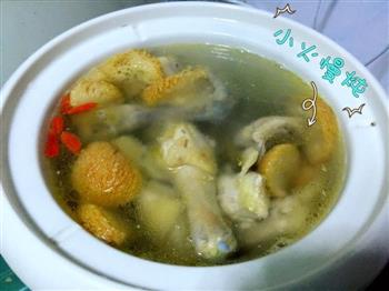猴头菇枸杞参鸡汤怎么做，猴头菇枸杞参鸡汤怎么做好吃，猴头菇枸杞参鸡汤做法