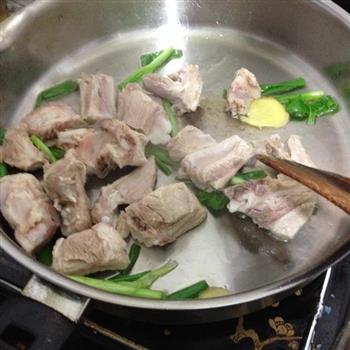 鲜蔬排骨汤怎么做，鲜蔬排骨汤怎么做好吃，鲜蔬排骨汤做法