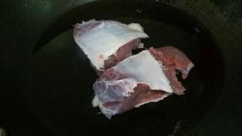 双菇牛腱汤怎么做，双菇牛腱汤怎么做好吃，双菇牛腱汤做法