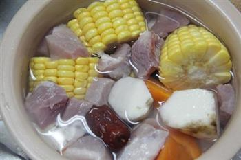 山药玉米瘦肉汤怎么做，山药玉米瘦肉汤怎么做好吃，山药玉米瘦肉汤做法