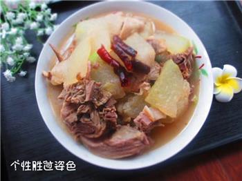 盐水鸭炖冬瓜怎么做，盐水鸭炖冬瓜怎么做好吃，盐水鸭炖冬瓜做法