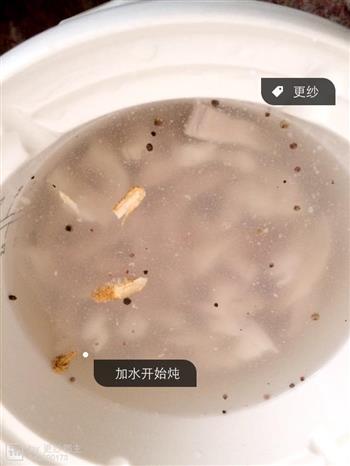 养胃人参胡椒猪肚汤怎么做，养胃人参胡椒猪肚汤怎么做好吃，养胃人参胡椒猪肚汤做法