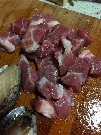 鲜鲍鱼瘦肉汤怎么做，鲜鲍鱼瘦肉汤怎么做好吃，鲜鲍鱼瘦肉汤做法