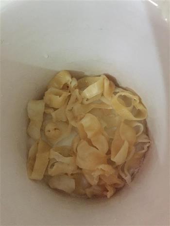 花胶鸡脚汤怎么做，花胶鸡脚汤怎么做好吃，花胶鸡脚汤做法