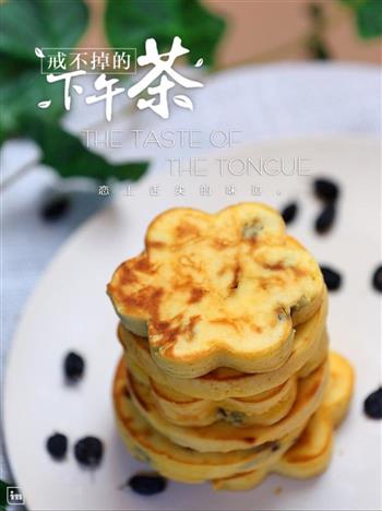 蓝莓松饼怎么做，蓝莓松饼怎么做好吃，蓝莓松饼做法