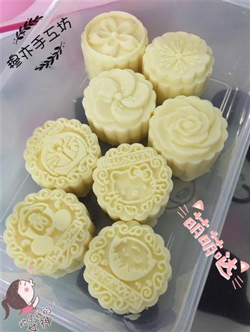 卡通萌版冰淇淋月饼怎么做，卡通萌版冰淇淋月饼怎么做好吃，卡通萌版冰淇淋月饼做法