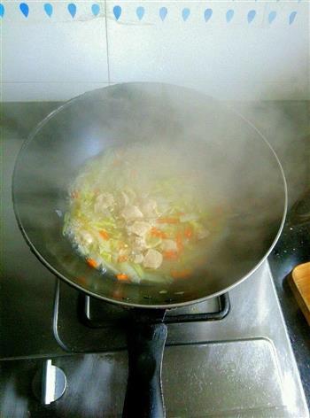 大白菜贡丸粉丝汤怎么做，大白菜贡丸粉丝汤怎么做好吃，大白菜贡丸粉丝汤做法