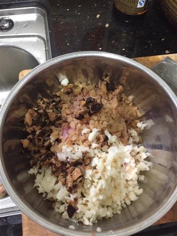马蹄头菜香菇肉丸子怎么做，马蹄头菜香菇肉丸子怎么做好吃，马蹄头菜香菇肉丸子做法
