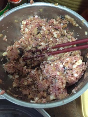 马蹄头菜香菇肉丸子怎么做，马蹄头菜香菇肉丸子怎么做好吃，马蹄头菜香菇肉丸子做法