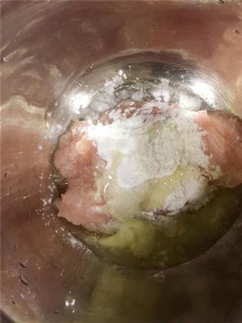 巴沙鱼圆汤怎么做，巴沙鱼圆汤怎么做好吃，巴沙鱼圆汤做法