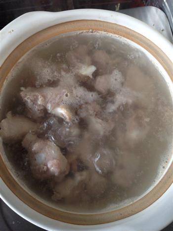 春菜排骨煲怎么做，春菜排骨煲怎么做好吃，春菜排骨煲做法