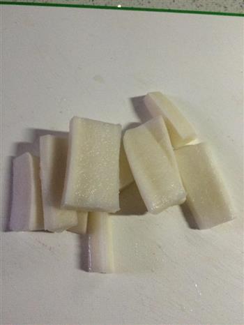 牛尾煲萝卜汤怎么做，牛尾煲萝卜汤怎么做好吃，牛尾煲萝卜汤做法