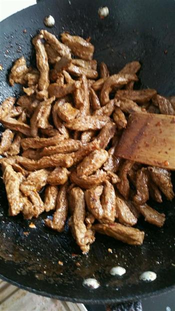 正宗牛肉干怎么做，正宗牛肉干怎么做好吃，正宗牛肉干做法