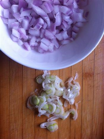 铁板茄汁豆腐怎么做，铁板茄汁豆腐怎么做好吃，铁板茄汁豆腐做法