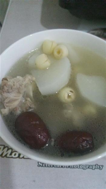 红枣莲子养颜汤怎么做，红枣莲子养颜汤怎么做好吃，红枣莲子养颜汤做法