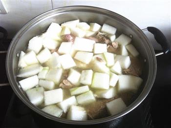 冬瓜黄豆猪骨汤怎么做，冬瓜黄豆猪骨汤怎么做好吃，冬瓜黄豆猪骨汤做法