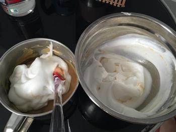 咖啡奶油蛋糕怎么做，咖啡奶油蛋糕怎么做好吃，咖啡奶油蛋糕做法