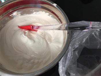 咖啡奶油蛋糕怎么做，咖啡奶油蛋糕怎么做好吃，咖啡奶油蛋糕做法