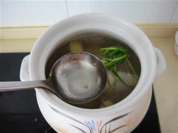 笋干炖鸡怎么做，笋干炖鸡怎么做好吃，笋干炖鸡做法