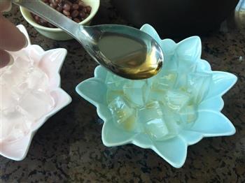 夏日消暑降温白凉粉怎么做，夏日消暑降温白凉粉怎么做好吃，夏日消暑降温白凉粉做法
