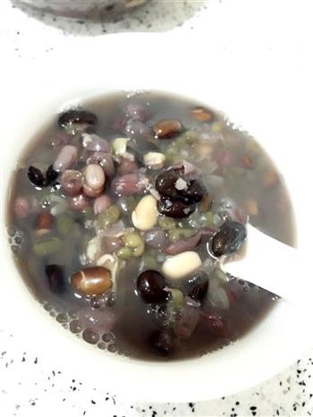 清凉一夏三豆汤怎么做，清凉一夏三豆汤怎么做好吃，清凉一夏三豆汤做法