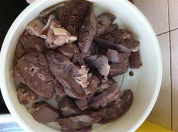 猪肺汤怎么做，猪肺汤怎么做好吃，猪肺汤做法