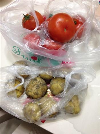 大骨头汤怎么做，大骨头汤怎么做好吃，大骨头汤做法