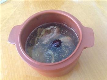 赤嘴花胶炖鸡汤怎么做，赤嘴花胶炖鸡汤怎么做好吃，赤嘴花胶炖鸡汤做法